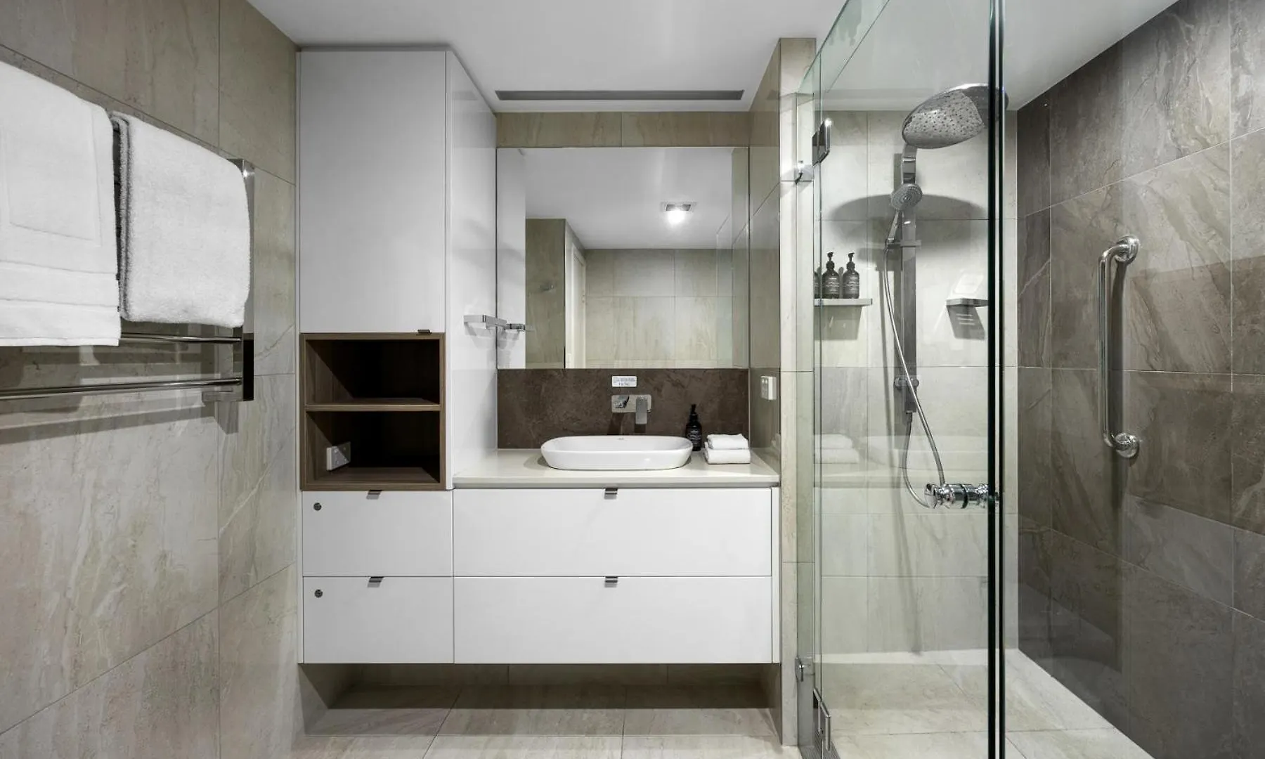 Holiday home Cove Point 5 Stylish Cove Escape Australia