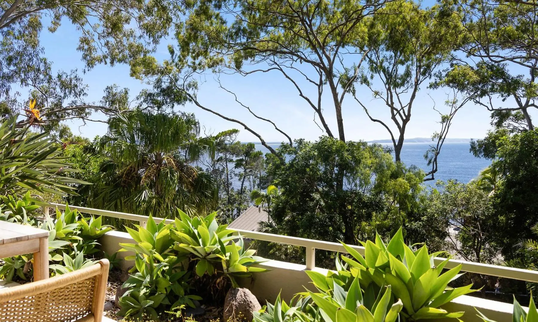 Holiday home Cove Point 5 Stylish Cove Escape